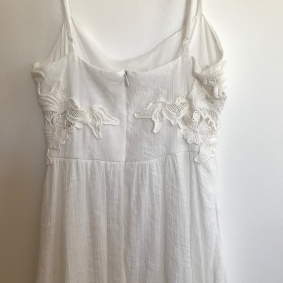 Mini white dress - Picture 2 of 3